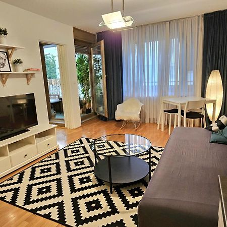 Mss Spot Lägenhet Zagreb Exteriör bild